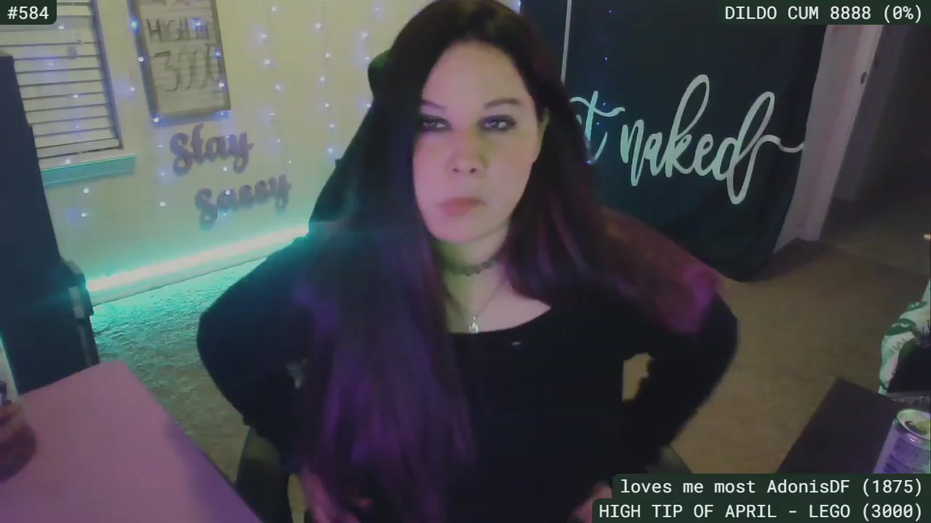 Gallery image thumbnail from SassySarah94's myfreecams stream on, 04/29/2023, 04:42 image 4 of 20