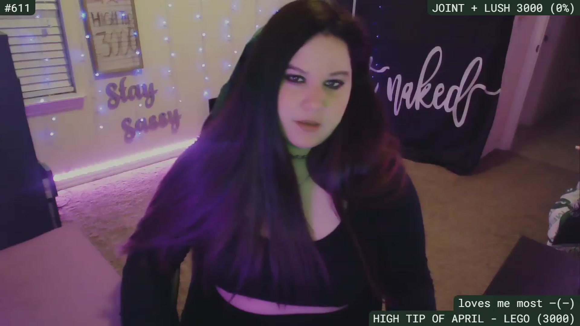 Gallery image thumbnail from SassySarah94's myfreecams stream on, 04/30/2023, 02:55 image 4 of 20