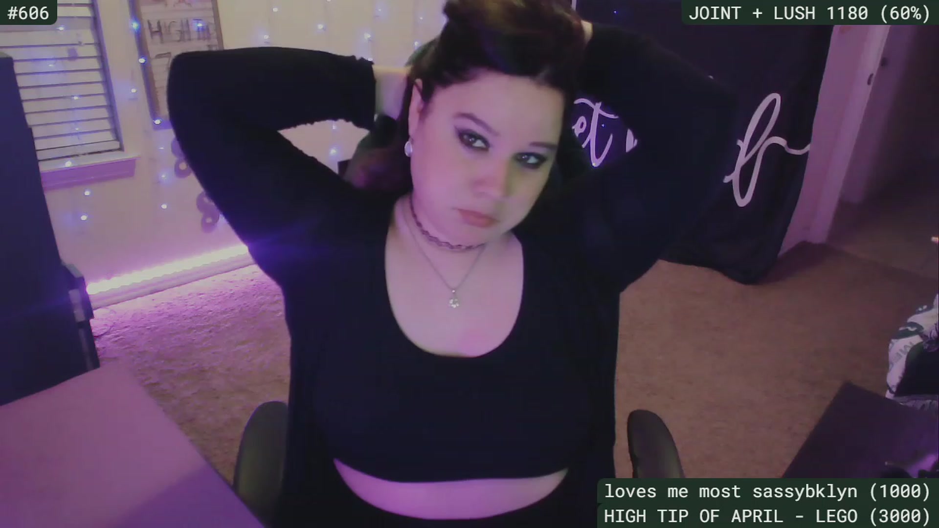 Gallery image thumbnail from SassySarah94's myfreecams stream on, 04/30/2023, 02:55 image 13 of 20