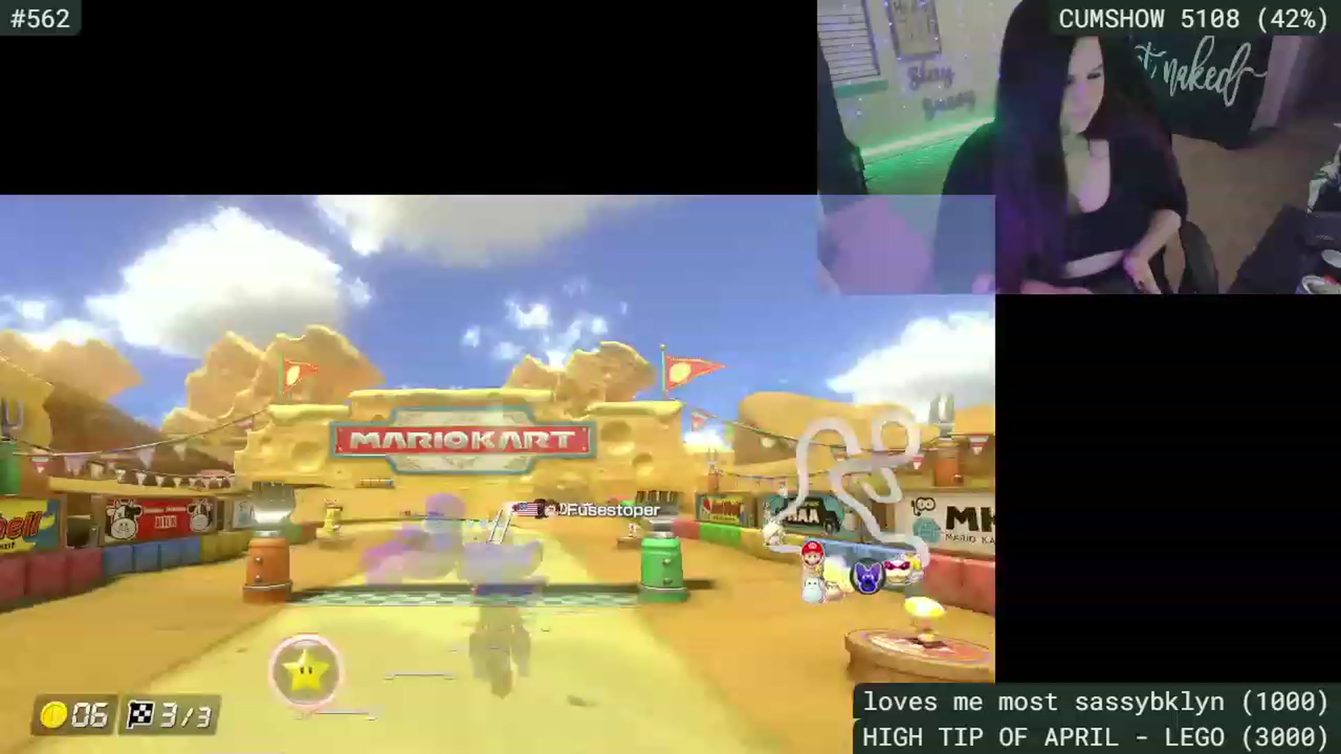 Gallery image thumbnail from SassySarah94's myfreecams stream on, 04/30/2023, 04:41 image 3 of 20