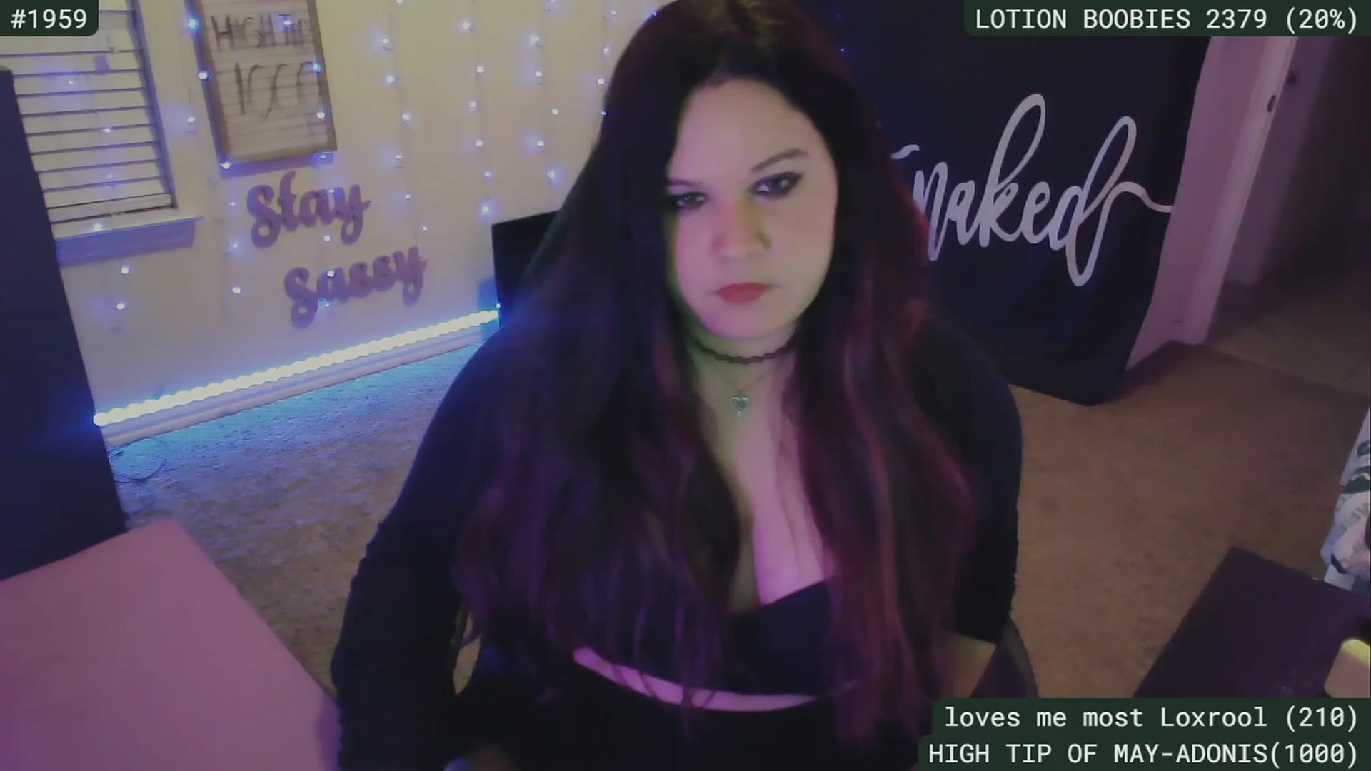 Gallery image thumbnail from SassySarah94's myfreecams stream on, 05/07/2023, 04:46 image 3 of 20
