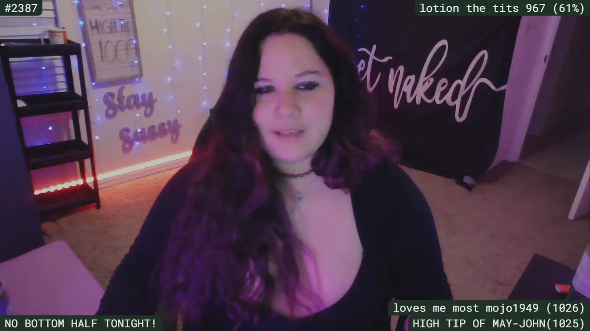 Gallery image thumbnail from SassySarah94's myfreecams stream on, 05/12/2023, 03:36 image 8 of 20