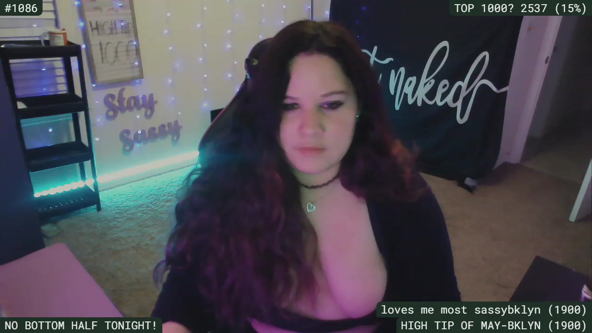 Gallery image thumbnail from SassySarah94's myfreecams stream on, 05/12/2023, 05:58 image 14 of 20
