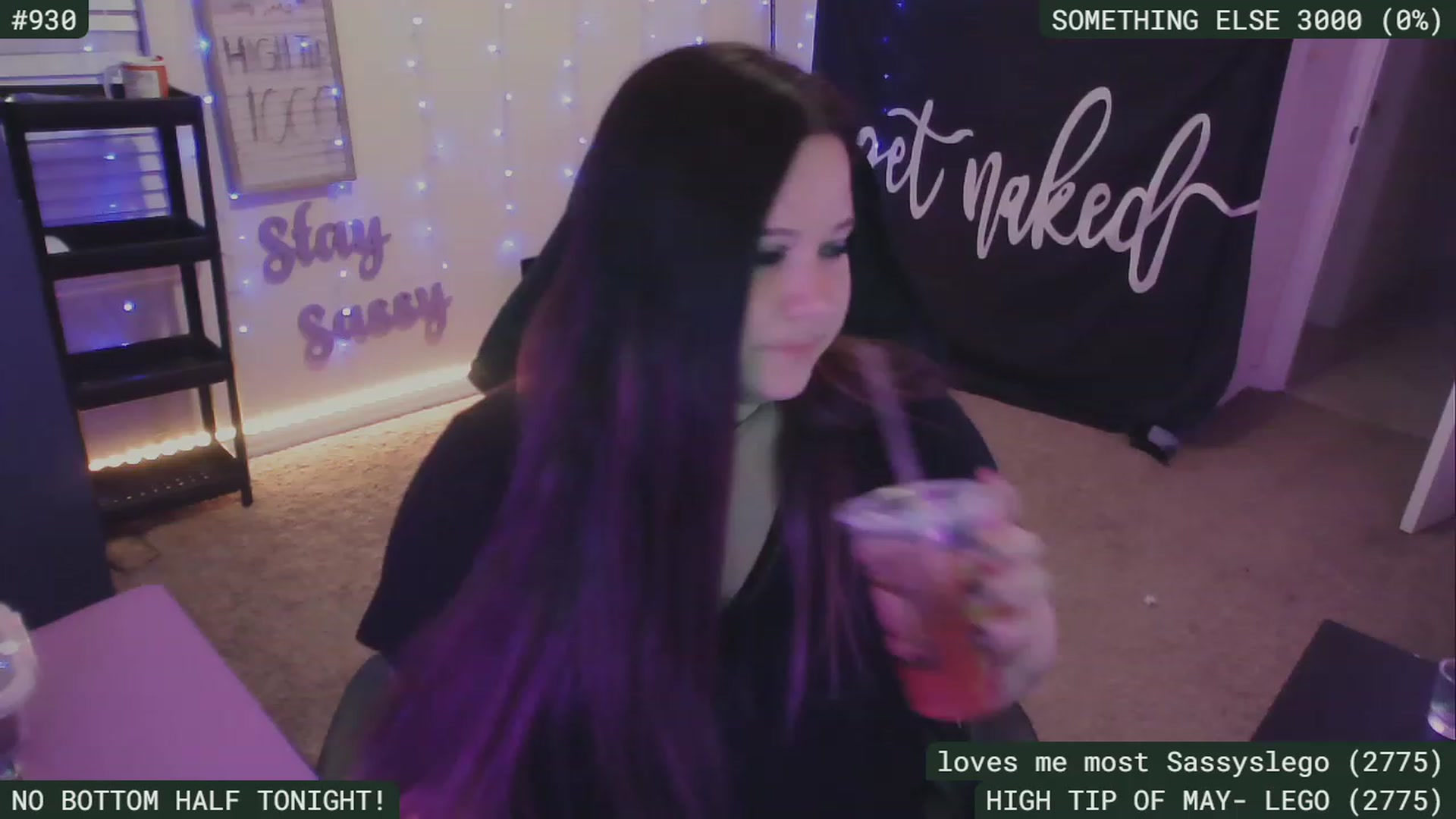 Gallery image thumbnail from SassySarah94's myfreecams stream on, 05/13/2023, 05:47 image 11 of 20
