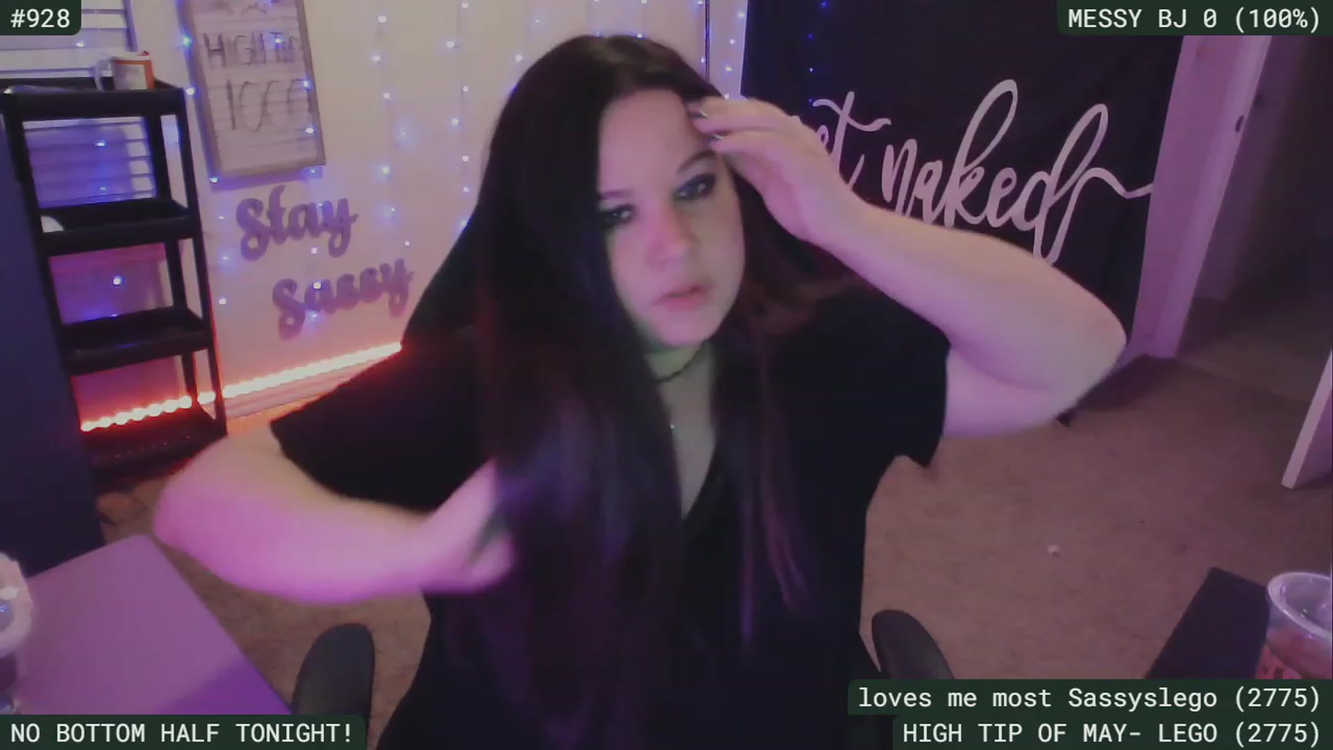 Gallery image thumbnail from SassySarah94's myfreecams stream on, 05/13/2023, 05:47 image 8 of 20