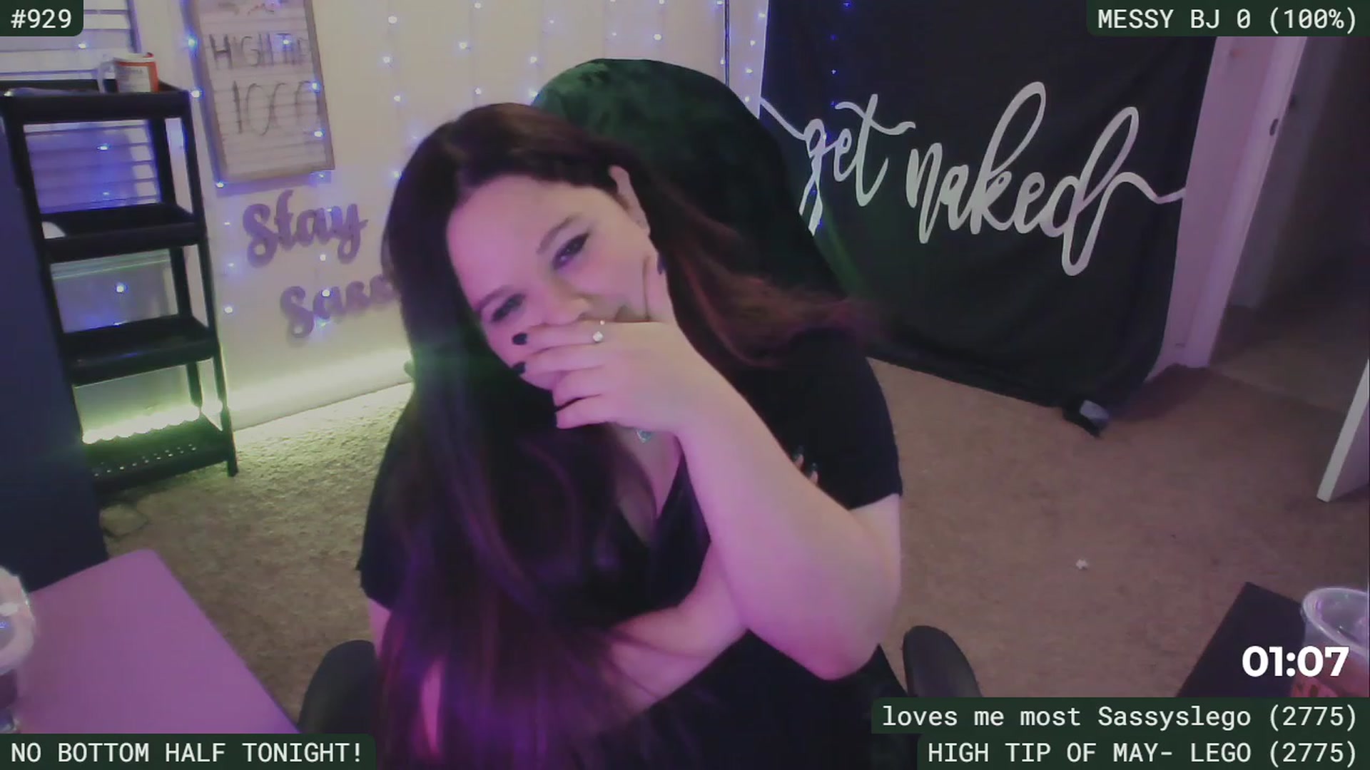Gallery image thumbnail from SassySarah94's myfreecams stream on, 05/13/2023, 05:47 image 6 of 20