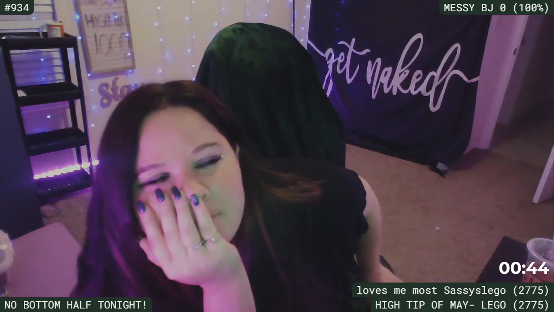 Gallery image thumbnail from SassySarah94's myfreecams stream on, 05/13/2023, 05:47 image 2 of 20