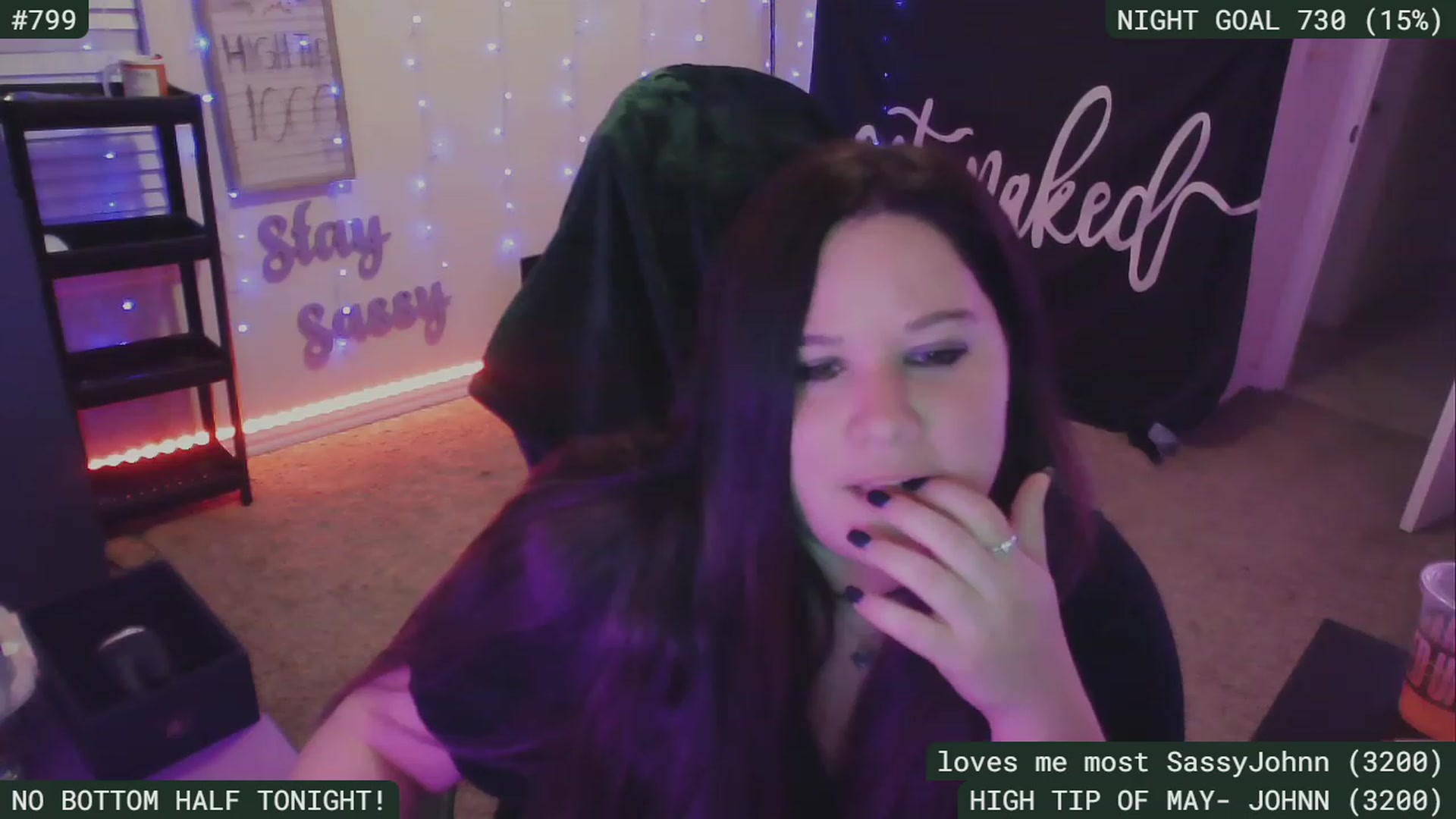Gallery image thumbnail from SassySarah94's myfreecams stream on, 05/13/2023, 07:29 image 11 of 20