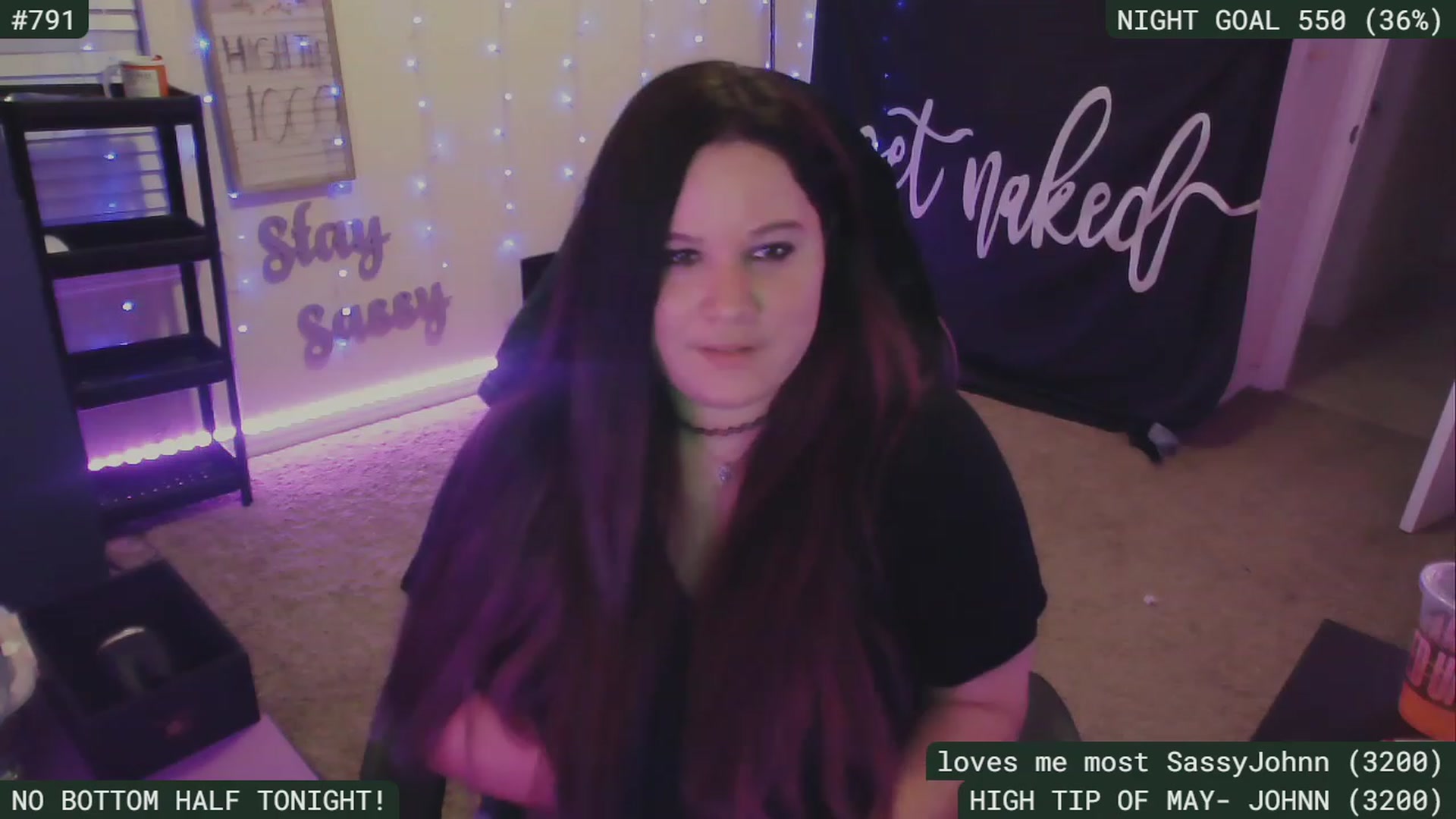 Gallery image thumbnail from SassySarah94's myfreecams stream on, 05/13/2023, 07:29 image 19 of 20