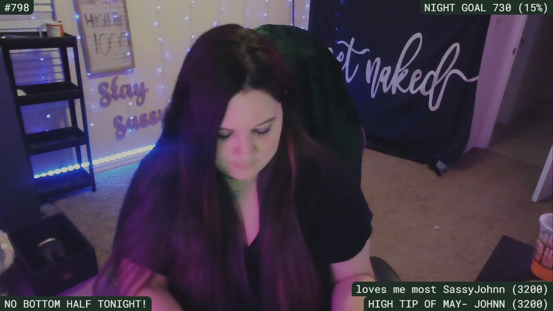 Gallery image thumbnail from SassySarah94's myfreecams stream on, 05/13/2023, 07:29 image 6 of 20
