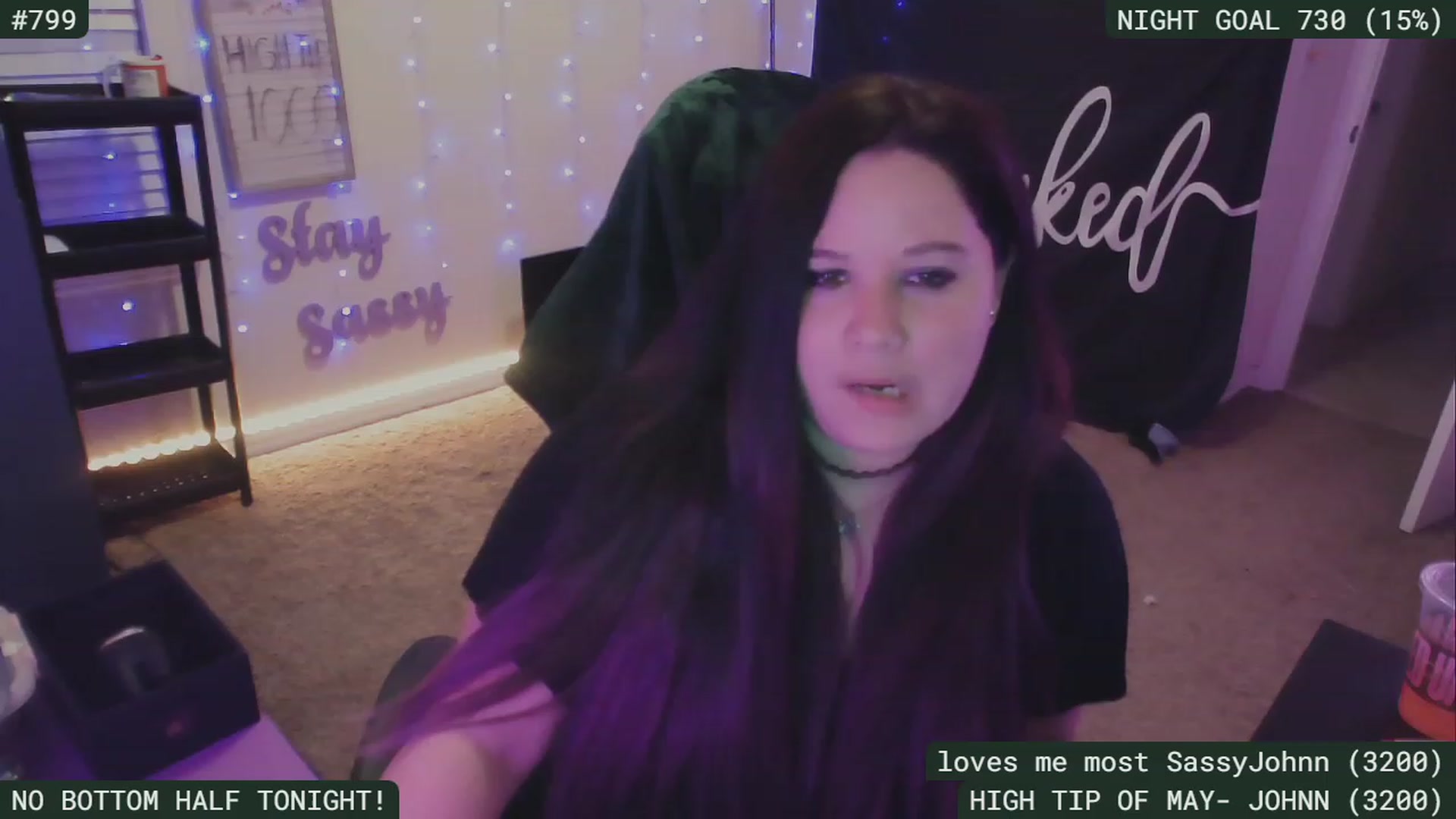 Gallery image thumbnail from SassySarah94's myfreecams stream on, 05/13/2023, 07:29 image 10 of 20