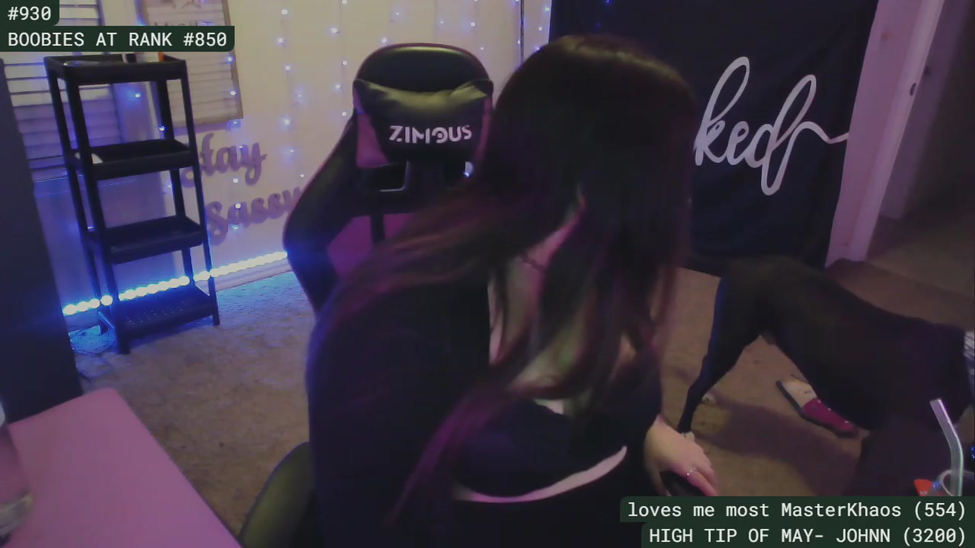 Gallery image thumbnail from SassySarah94's myfreecams stream on, 05/16/2023, 04:52 image 18 of 20
