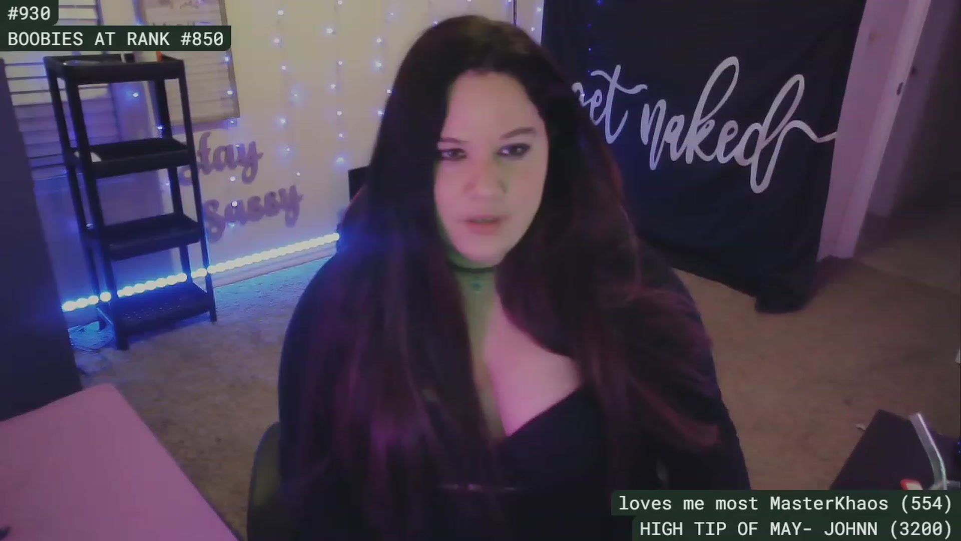 Gallery image thumbnail from SassySarah94's myfreecams stream on, 05/16/2023, 04:52 image 12 of 20