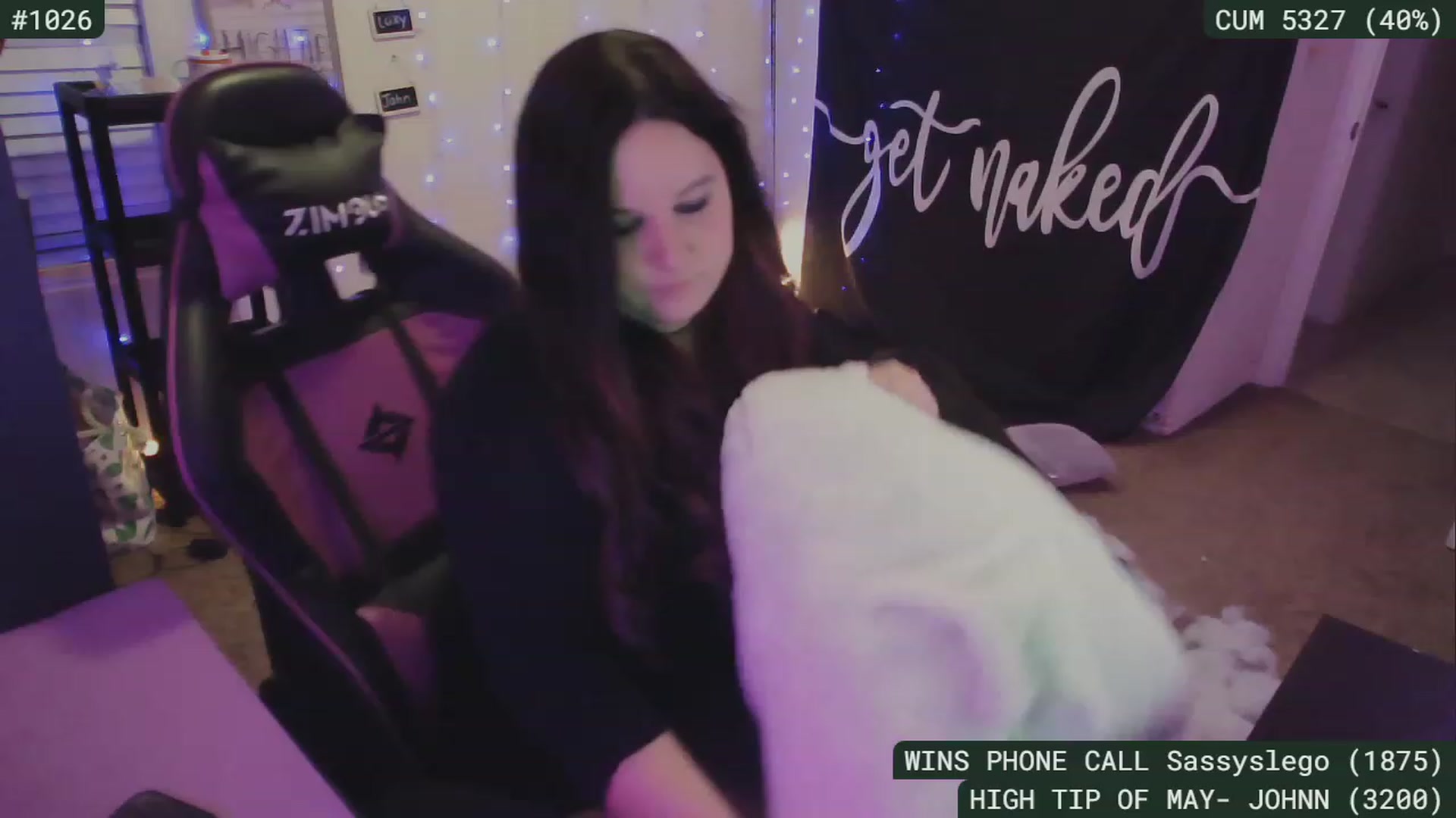 Gallery image thumbnail from SassySarah94's myfreecams stream on, 05/22/2023, 05:15 image 10 of 20