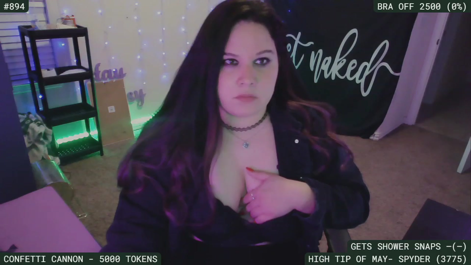 Gallery image thumbnail from SassySarah94's myfreecams stream on, 05/24/2023, 03:28 image 12 of 20