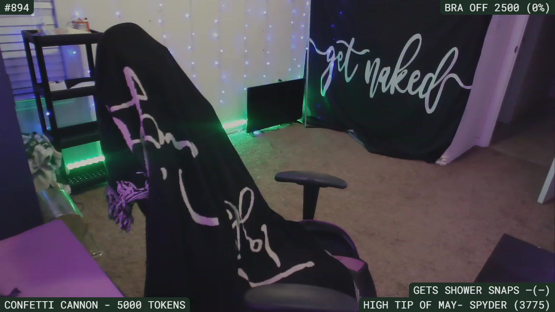Gallery image thumbnail from SassySarah94's myfreecams stream on, 05/24/2023, 03:28 image 19 of 20