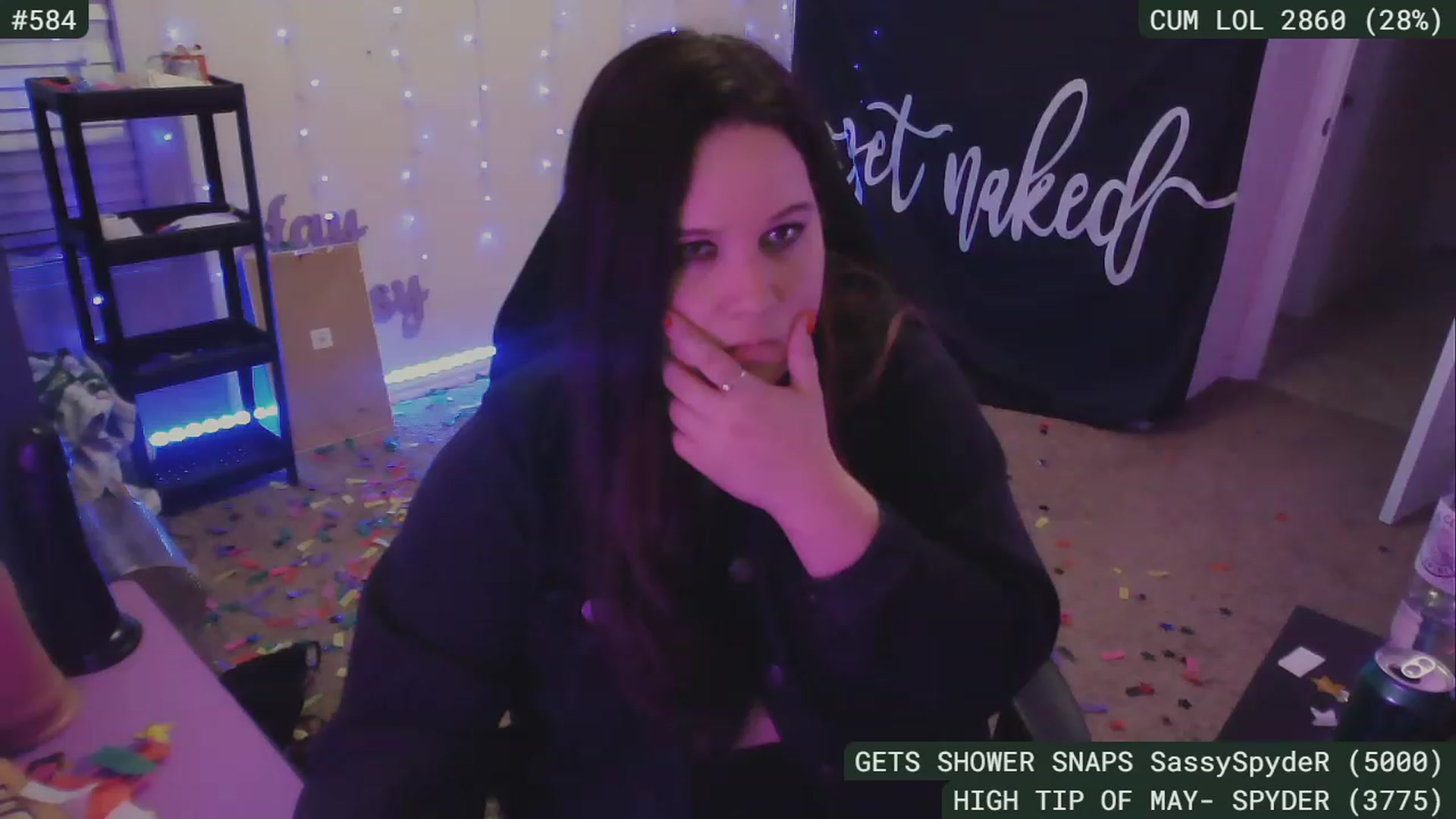 Gallery image thumbnail from SassySarah94's myfreecams stream on, 05/24/2023, 06:15 image 19 of 20