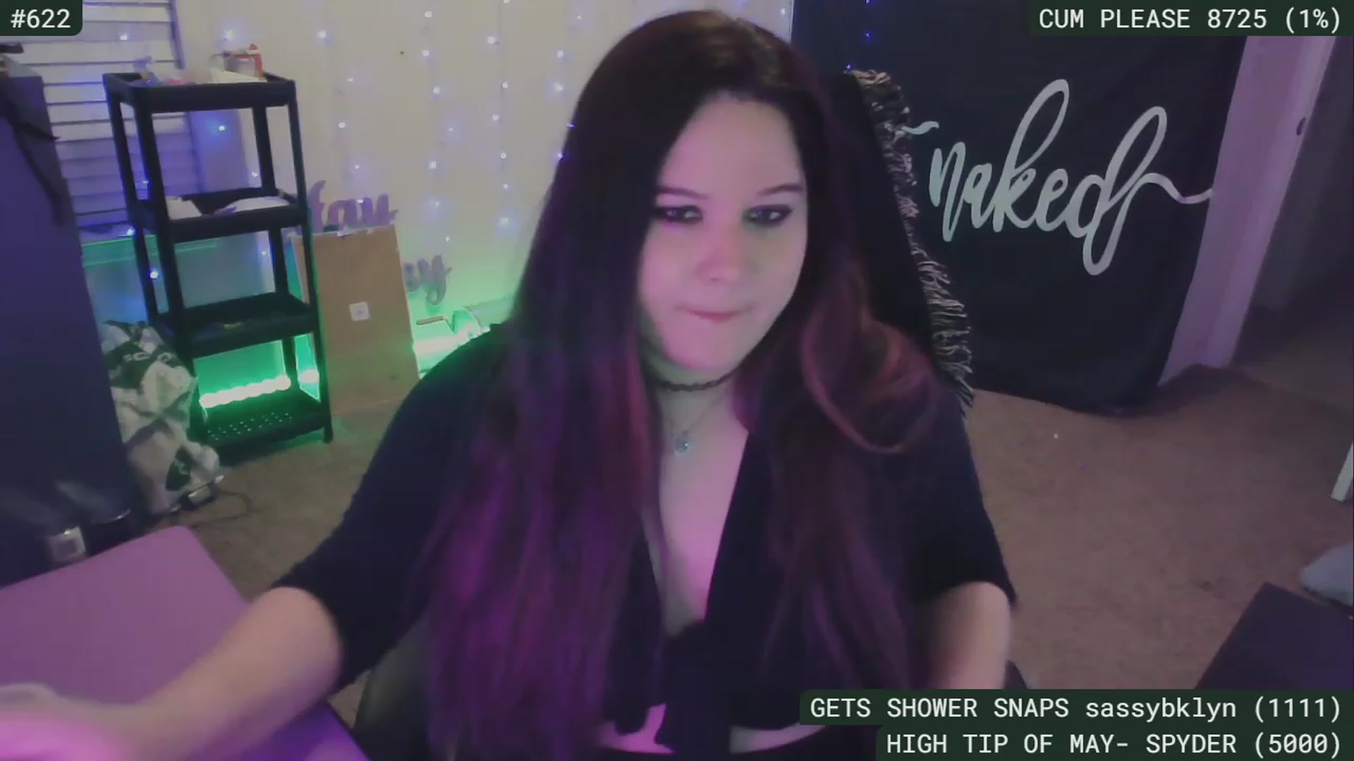 Gallery image thumbnail from SassySarah94's myfreecams stream on, 05/27/2023, 04:14 image 5 of 20