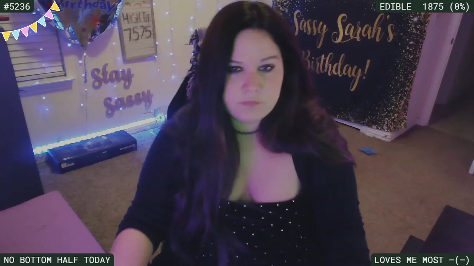 Gallery image thumbnail from SassySarah94's myfreecams stream on, 08/05/2023, 04:18 image 2 of 20