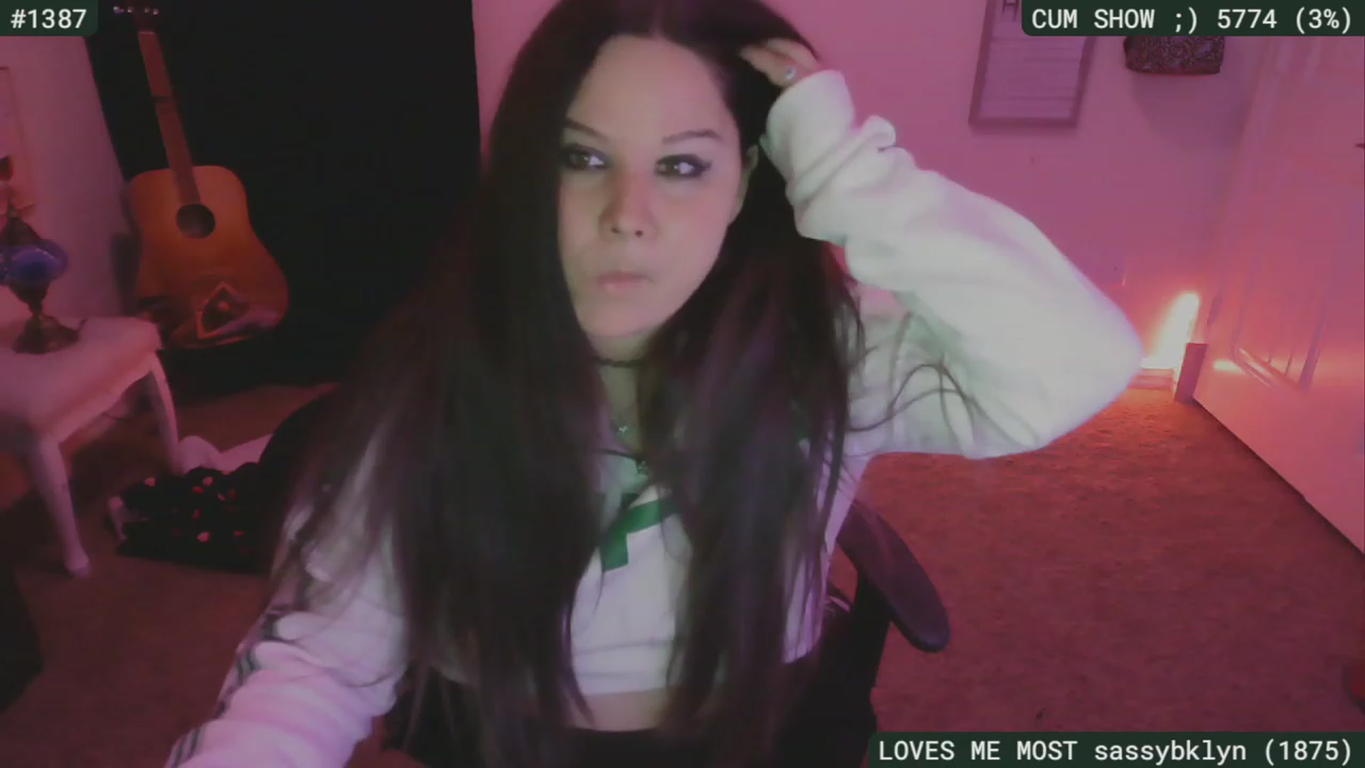Gallery image thumbnail from SassySarah94's myfreecams stream on, 09/06/2023, 03:43 image 4 of 20