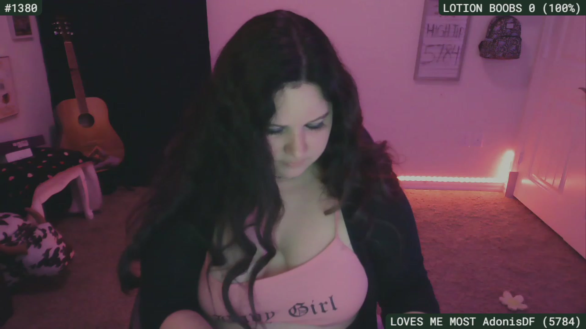 Gallery image thumbnail from SassySarah94's myfreecams stream on, 09/16/2023, 03:28 image 20 of 20