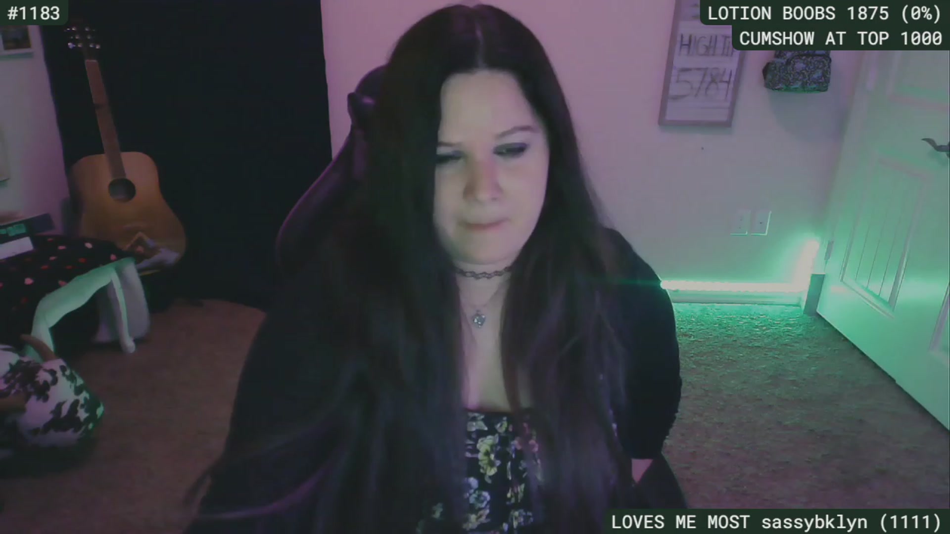 Gallery image thumbnail from SassySarah94's myfreecams stream on, 09/23/2023, 04:03 image 5 of 20