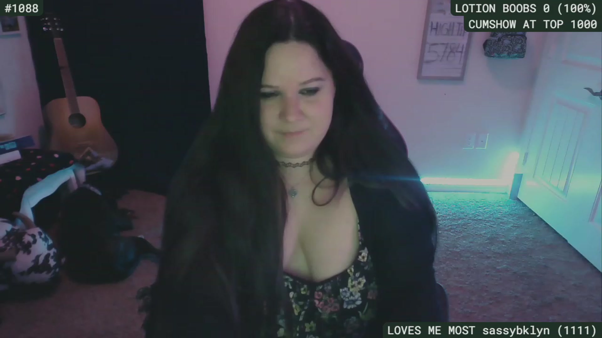 Gallery image thumbnail from SassySarah94's myfreecams stream on, 09/23/2023, 04:03 image 18 of 20