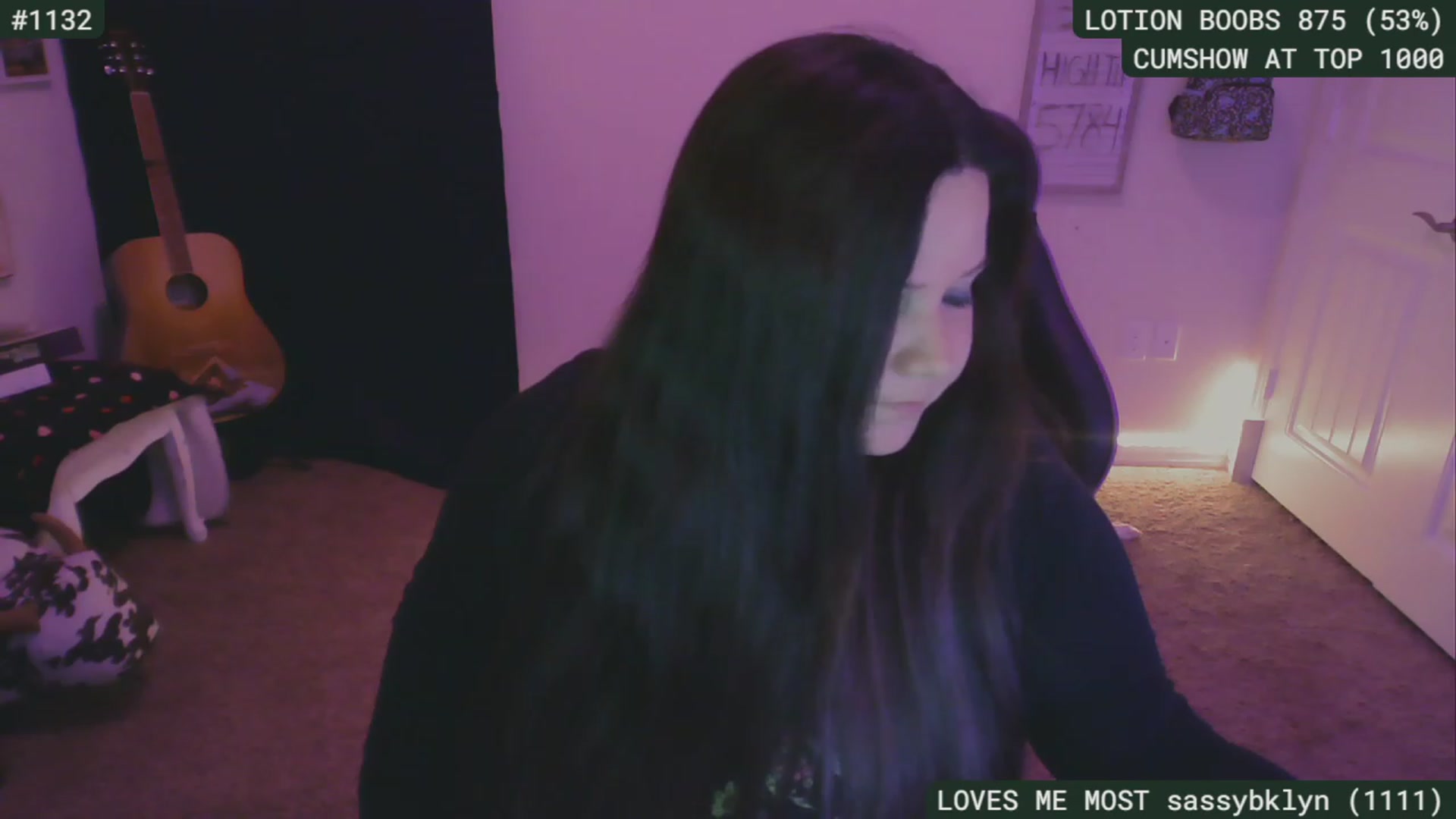 Gallery image thumbnail from SassySarah94's myfreecams stream on, 09/23/2023, 04:03 image 12 of 20
