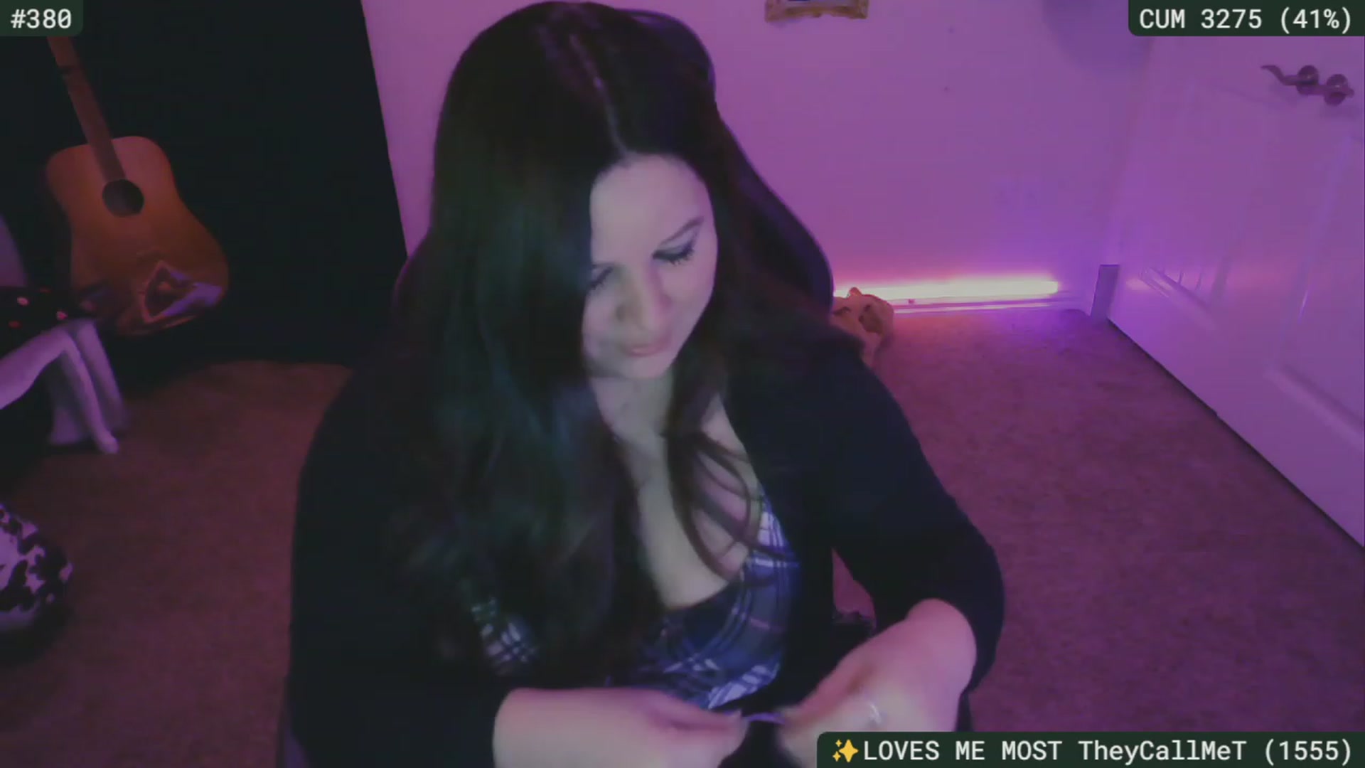 Gallery image thumbnail from SassySarah94's myfreecams stream on, 11/05/2023, 04:37 image 13 of 20