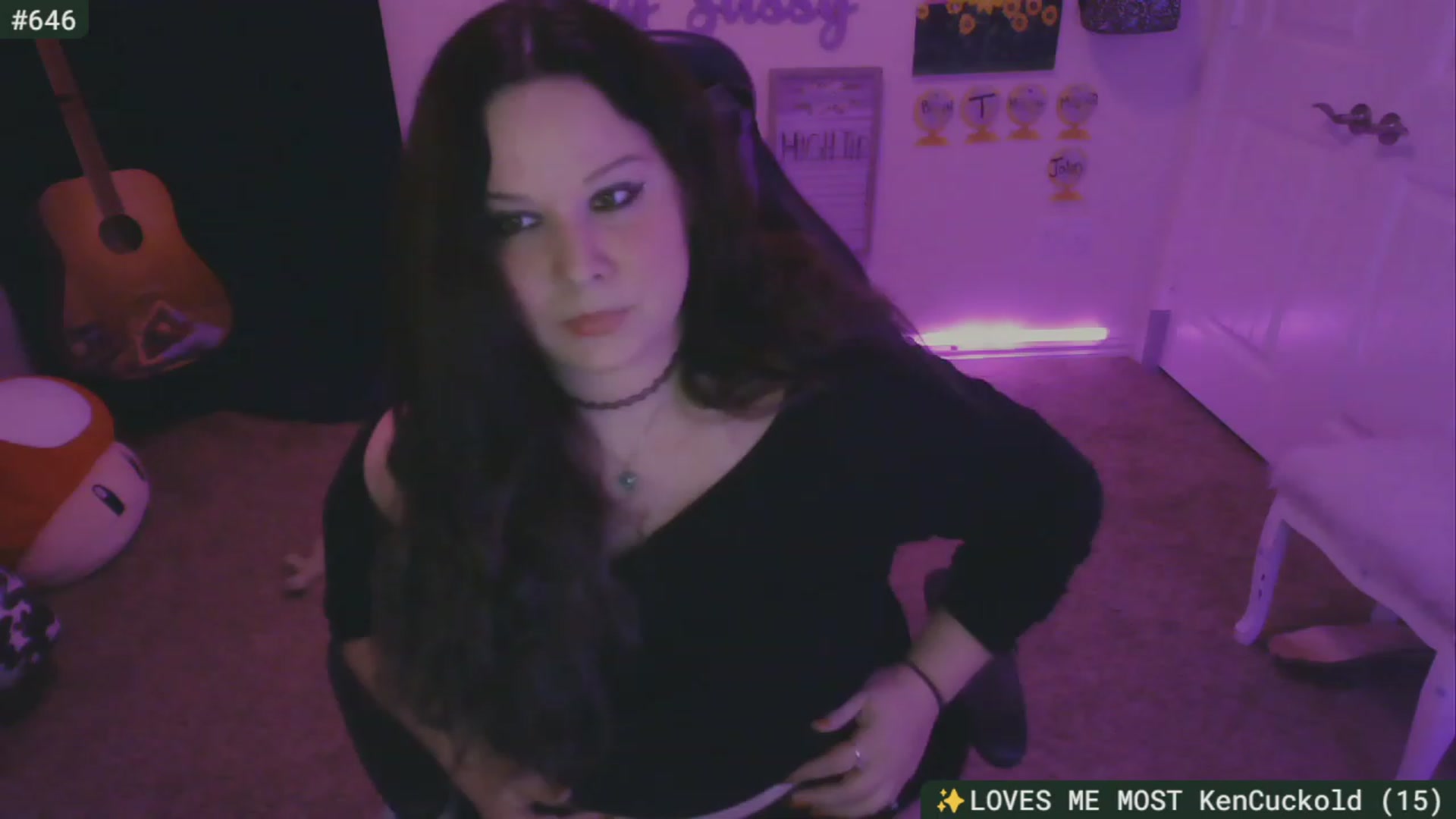 Gallery image thumbnail from SassySarah94's myfreecams stream on, 11/15/2023, 03:49 image 6 of 20
