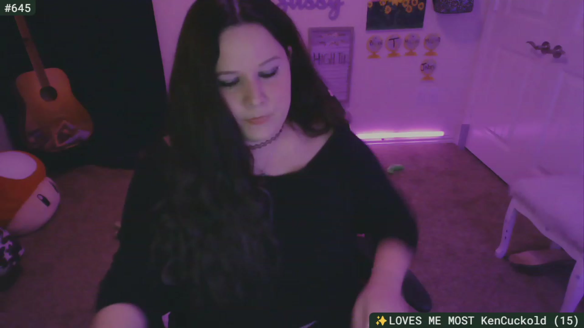 Gallery image thumbnail from SassySarah94's myfreecams stream on, 11/15/2023, 03:49 image 2 of 20
