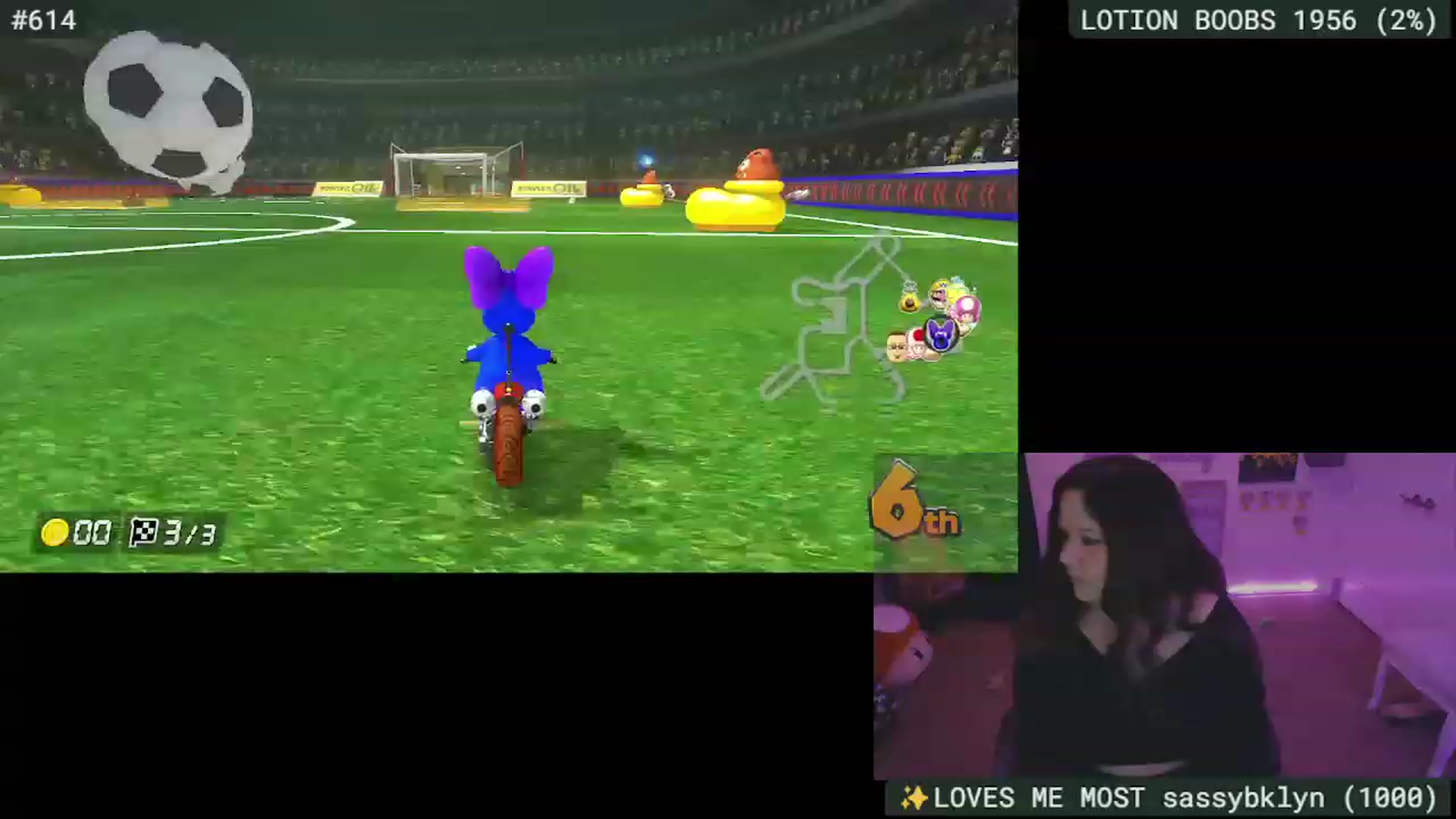 Gallery image thumbnail from SassySarah94's myfreecams stream on, 11/15/2023, 05:14 image 1 of 20