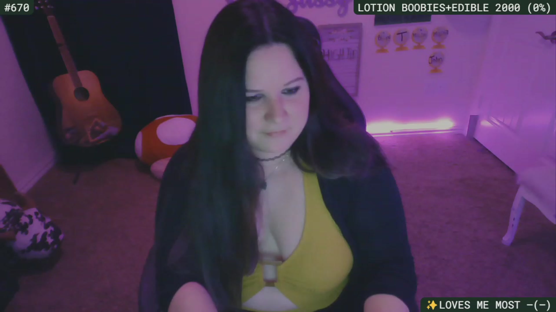 Gallery image thumbnail from SassySarah94's myfreecams stream on, 11/26/2023, 02:50 image 17 of 20