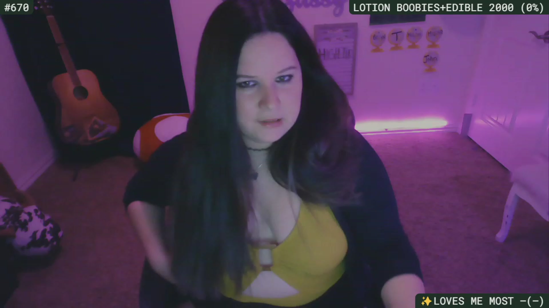 Gallery image thumbnail from SassySarah94's myfreecams stream on, 11/26/2023, 02:50 image 7 of 20