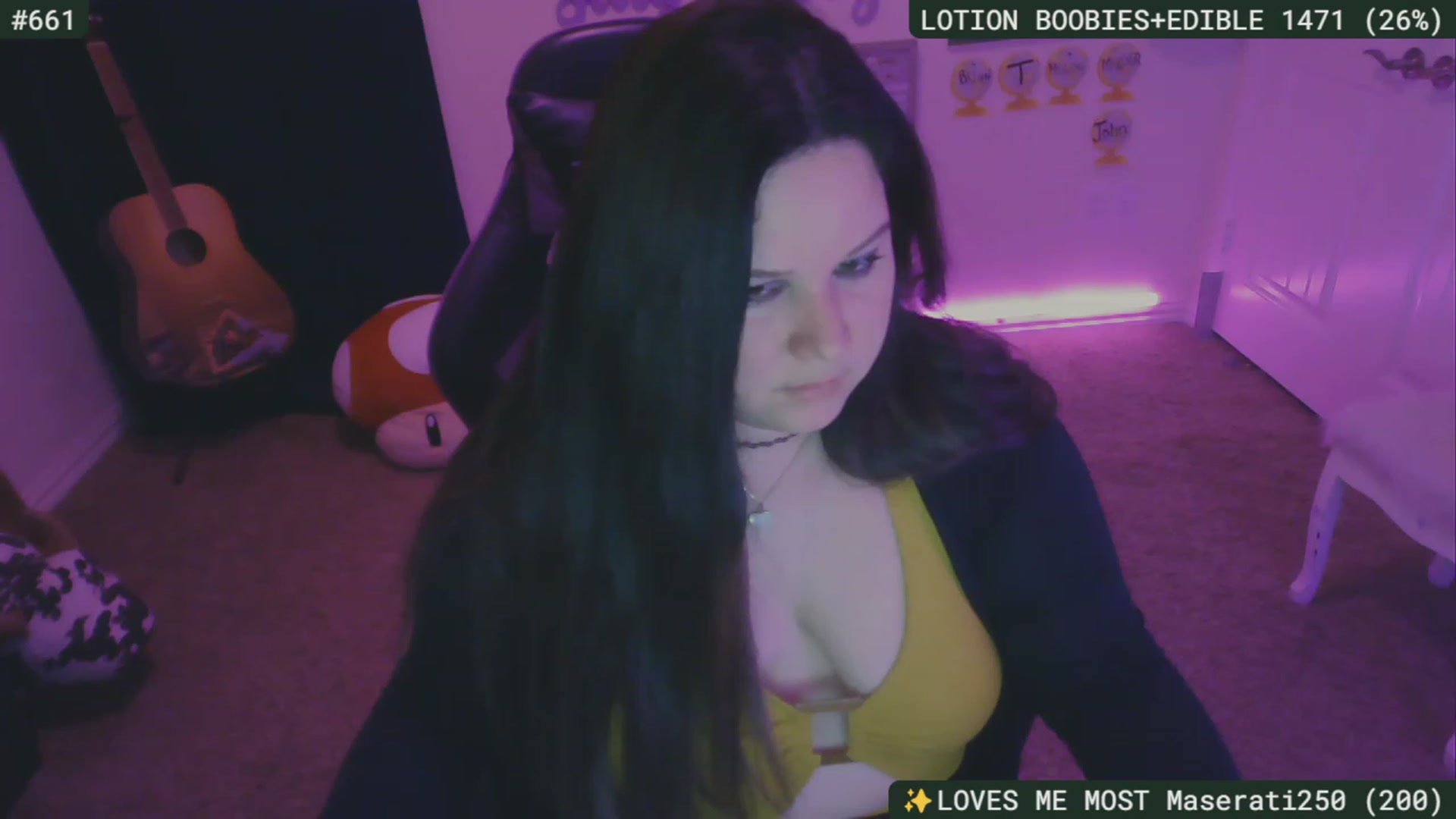 Gallery image thumbnail from SassySarah94's myfreecams stream on, 11/26/2023, 06:58 image 7 of 20