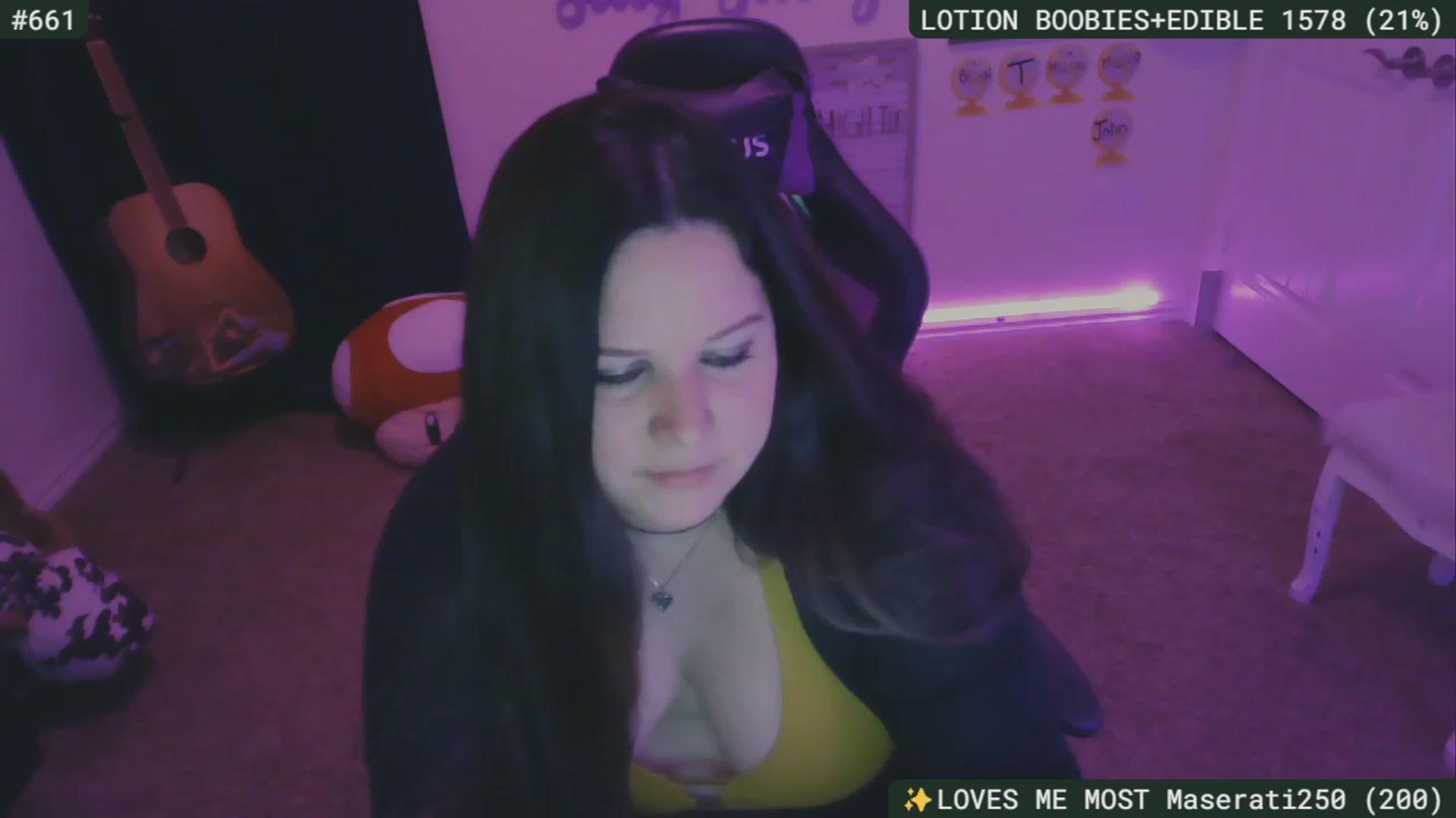 Gallery image thumbnail from SassySarah94's myfreecams stream on, 11/26/2023, 06:58 image 5 of 20