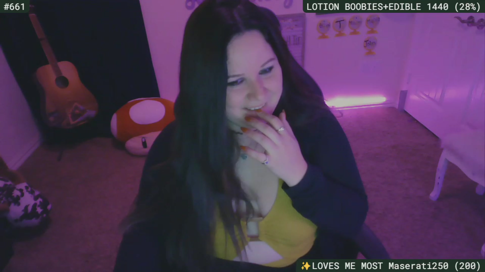 Gallery image thumbnail from SassySarah94's myfreecams stream on, 11/26/2023, 06:58 image 8 of 20