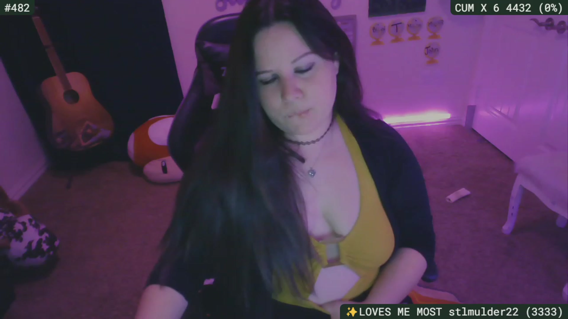 Gallery image thumbnail from SassySarah94's myfreecams stream on, 11/26/2023, 08:49 image 10 of 20
