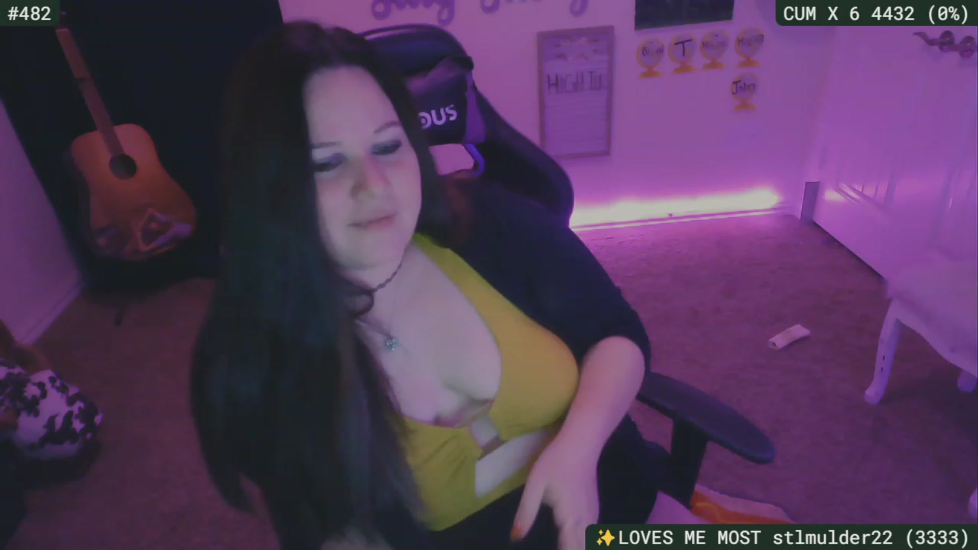 Gallery image thumbnail from SassySarah94's myfreecams stream on, 11/26/2023, 08:49 image 8 of 20