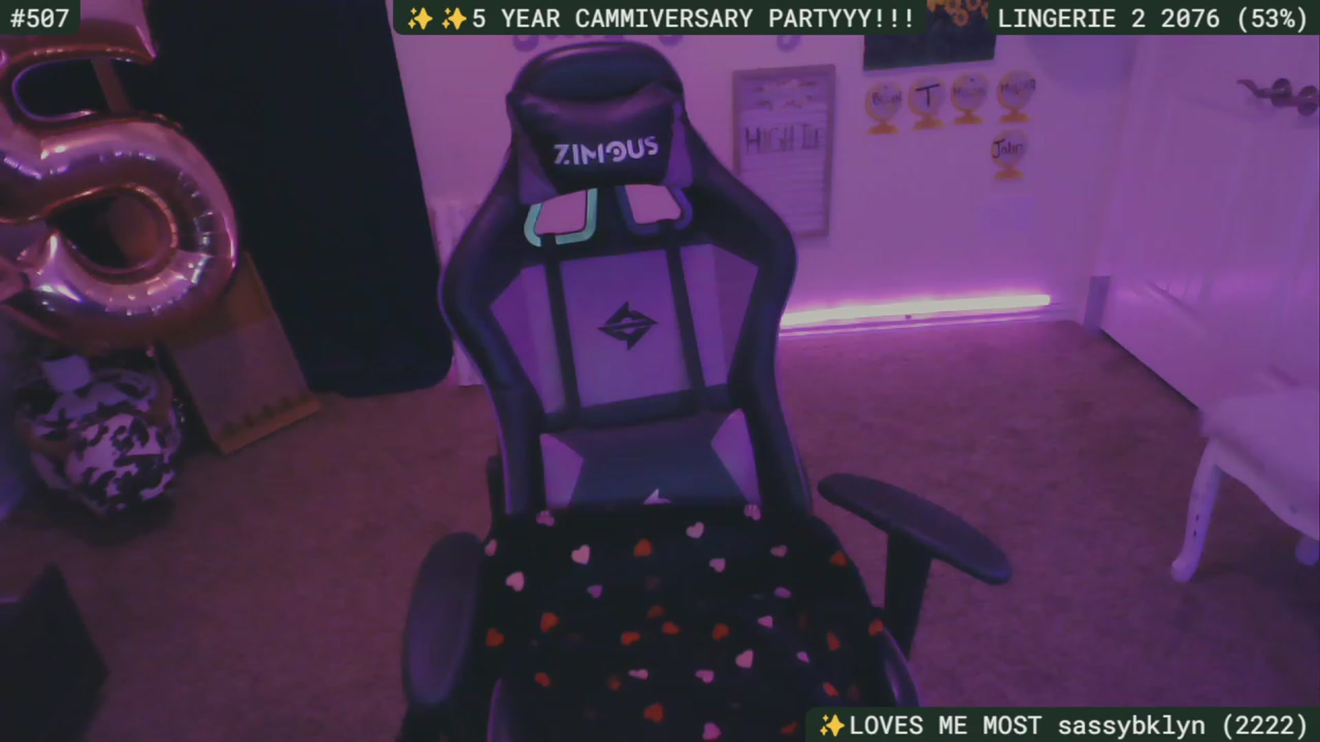 Gallery image thumbnail from SassySarah94's myfreecams stream on, 12/01/2023, 03:22 image 12 of 20