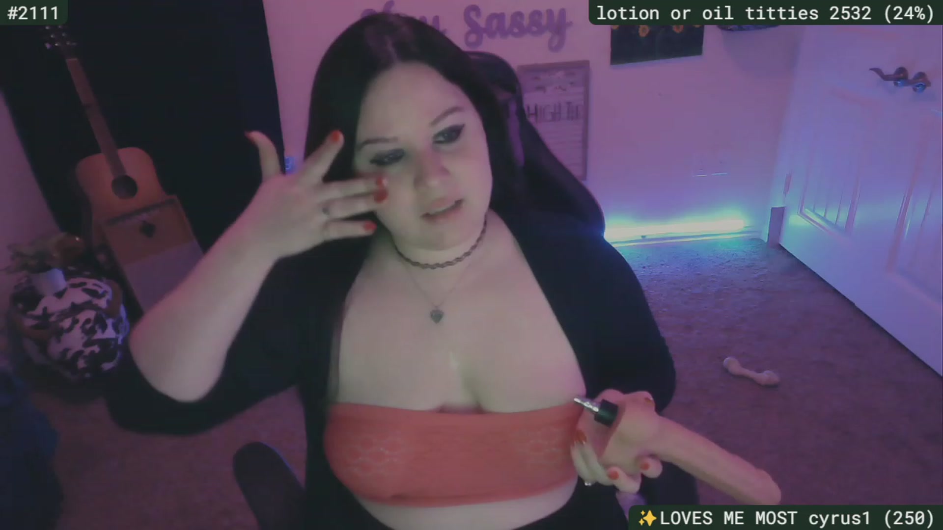Gallery image thumbnail from SassySarah94's myfreecams stream on, 01/07/2024, 04:52 image 9 of 20