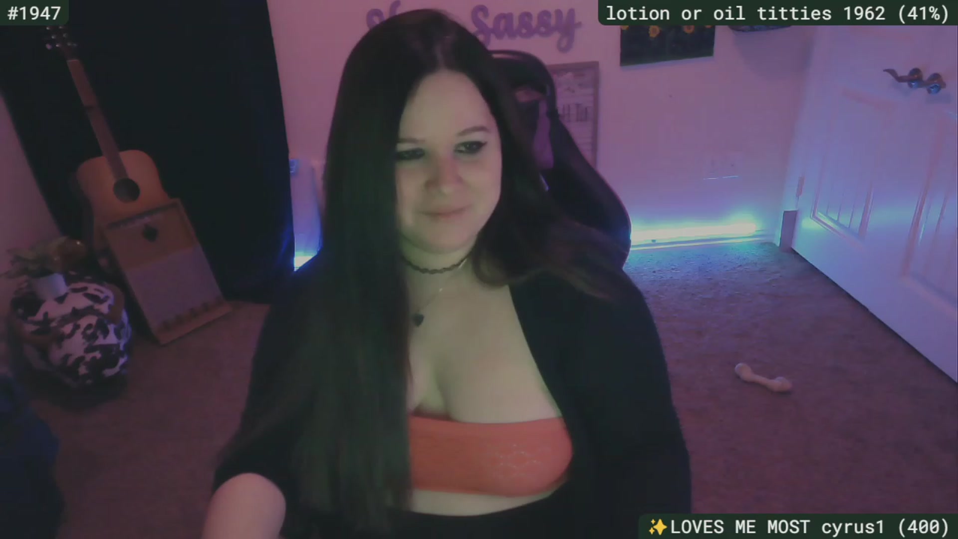Gallery image thumbnail from SassySarah94's myfreecams stream on, 01/07/2024, 04:52 image 19 of 20