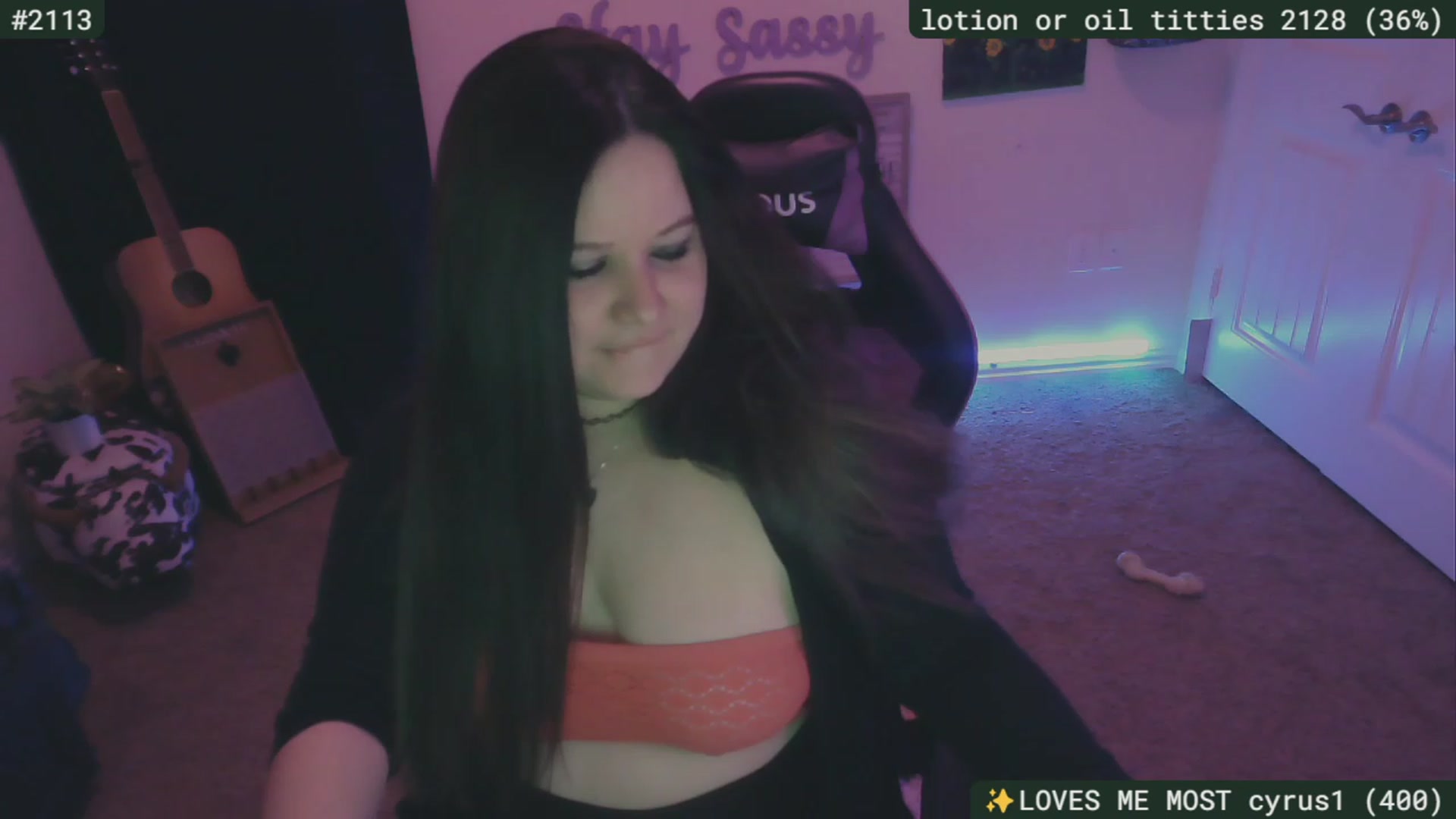 Gallery image thumbnail from SassySarah94's myfreecams stream on, 01/07/2024, 04:52 image 11 of 20
