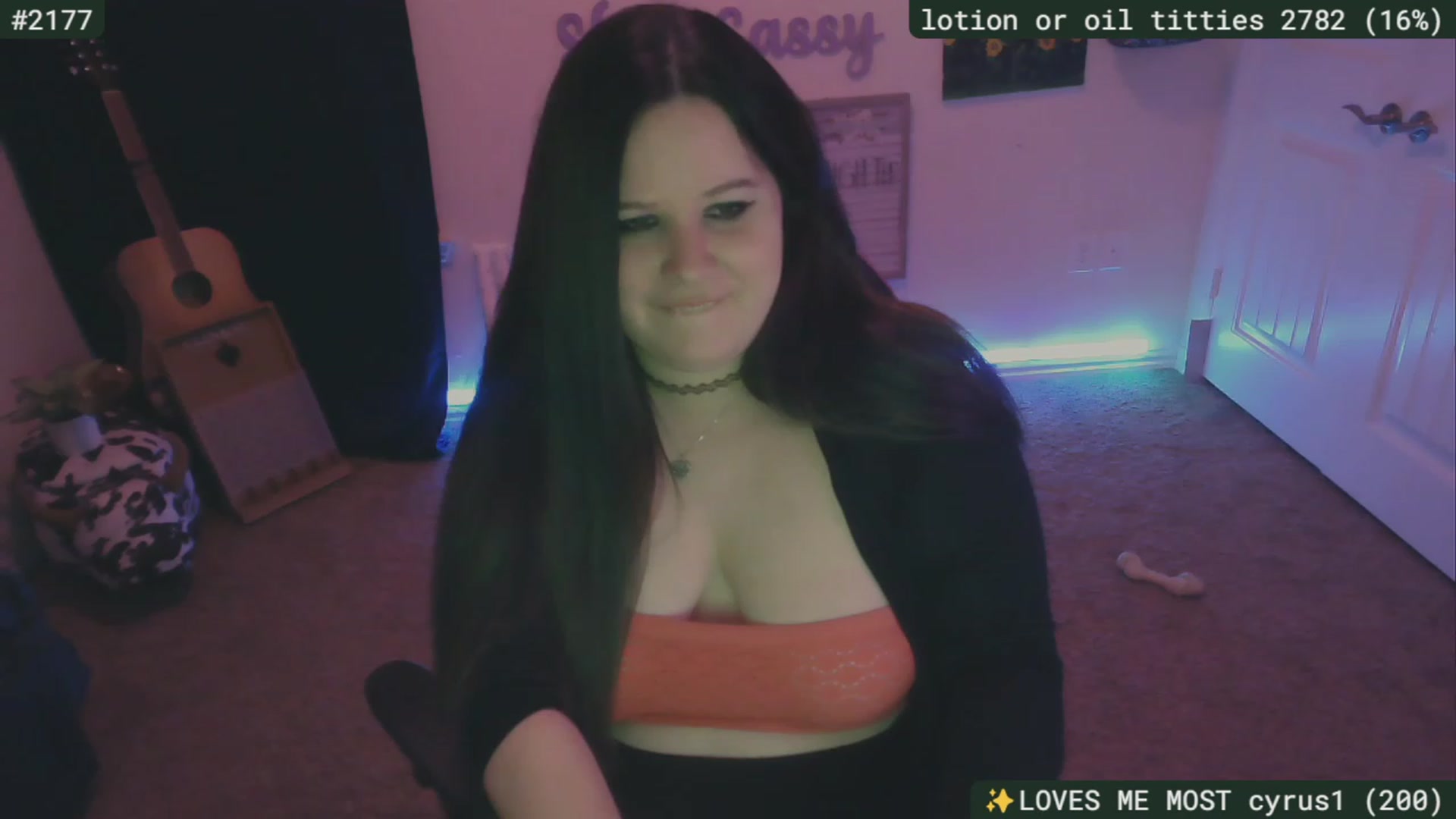 Gallery image thumbnail from SassySarah94's myfreecams stream on, 01/07/2024, 04:52 image 6 of 20