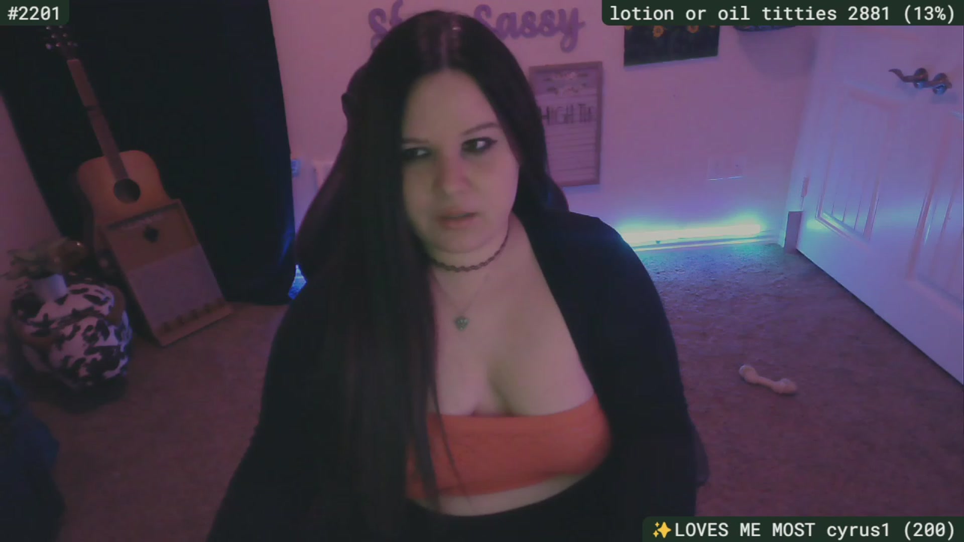 Gallery image thumbnail from SassySarah94's myfreecams stream on, 01/07/2024, 04:52 image 1 of 20