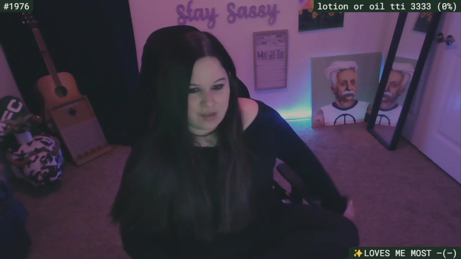 Gallery image thumbnail from SassySarah94's myfreecams stream on, 01/10/2024, 02:48 image 11 of 20
