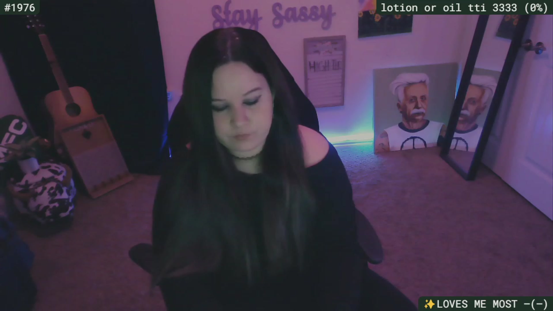 Gallery image thumbnail from SassySarah94's myfreecams stream on, 01/10/2024, 02:48 image 6 of 20