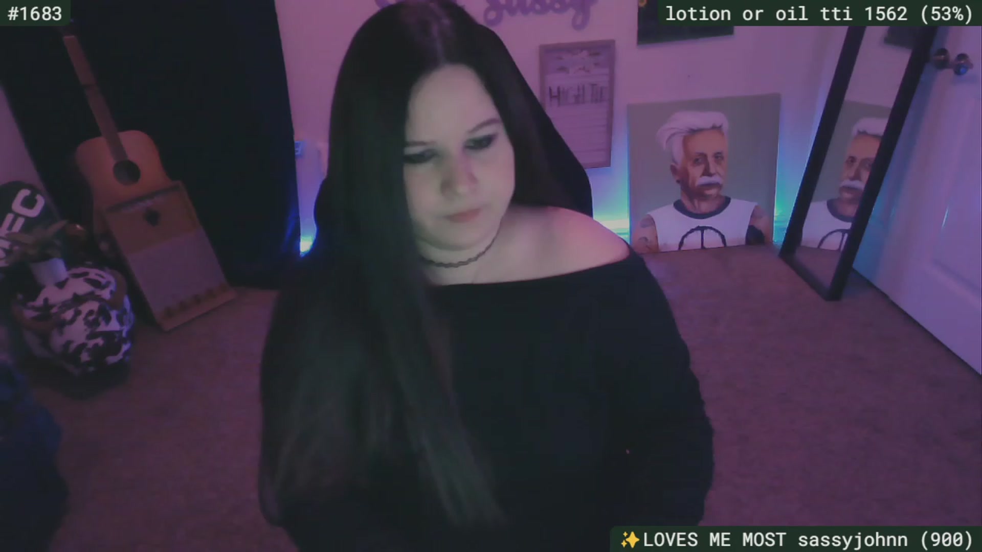 Gallery image thumbnail from SassySarah94's myfreecams stream on, 01/10/2024, 04:42 image 9 of 20