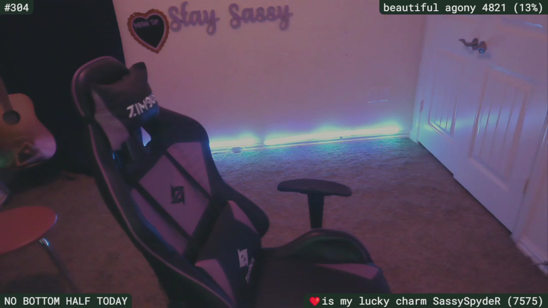 Gallery image thumbnail from SassySarah94's myfreecams stream on, 03/10/2024, 05:29 image 5 of 20