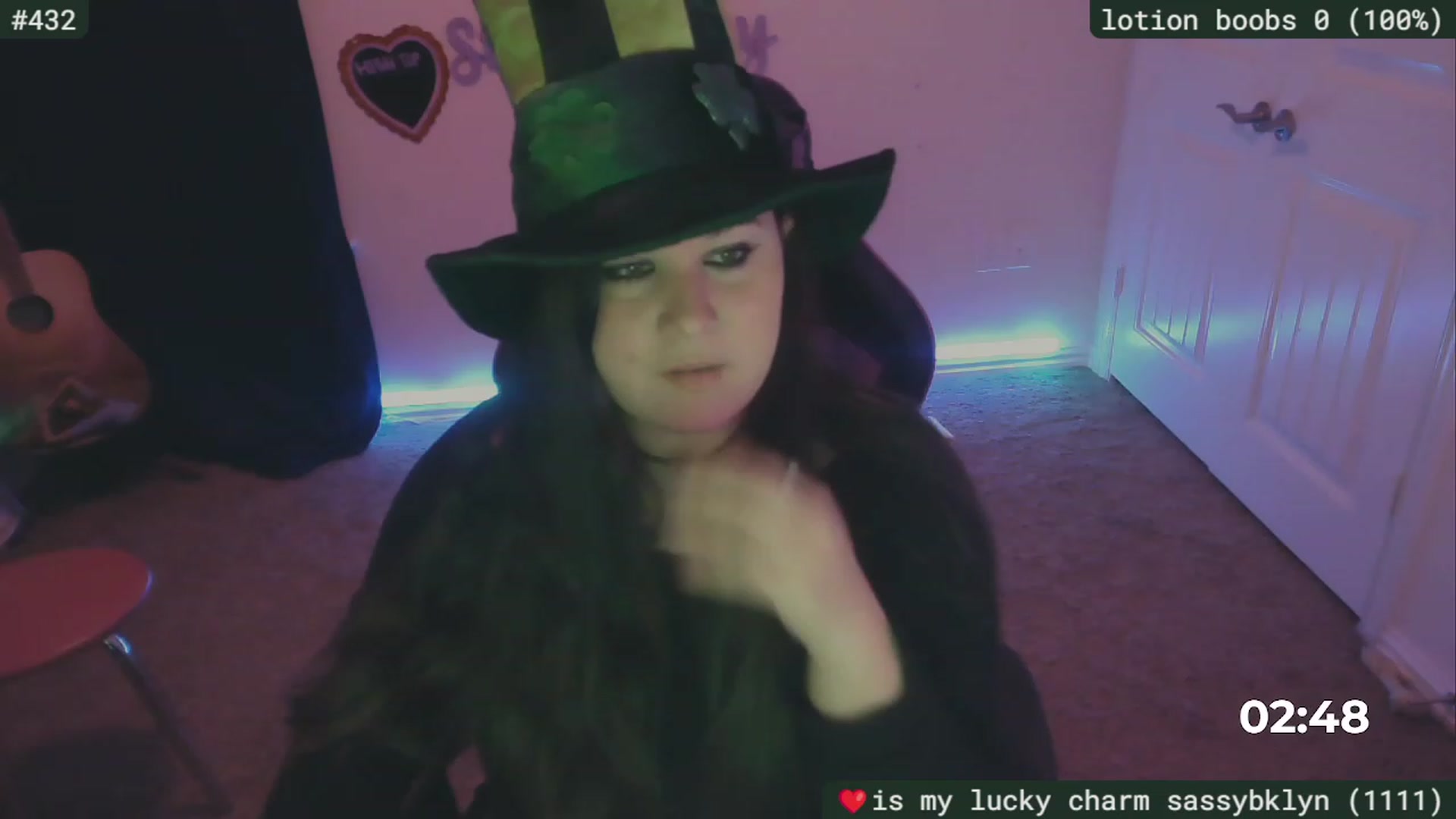 Gallery image thumbnail from SassySarah94's myfreecams stream on, 03/15/2024, 02:59 image 4 of 20
